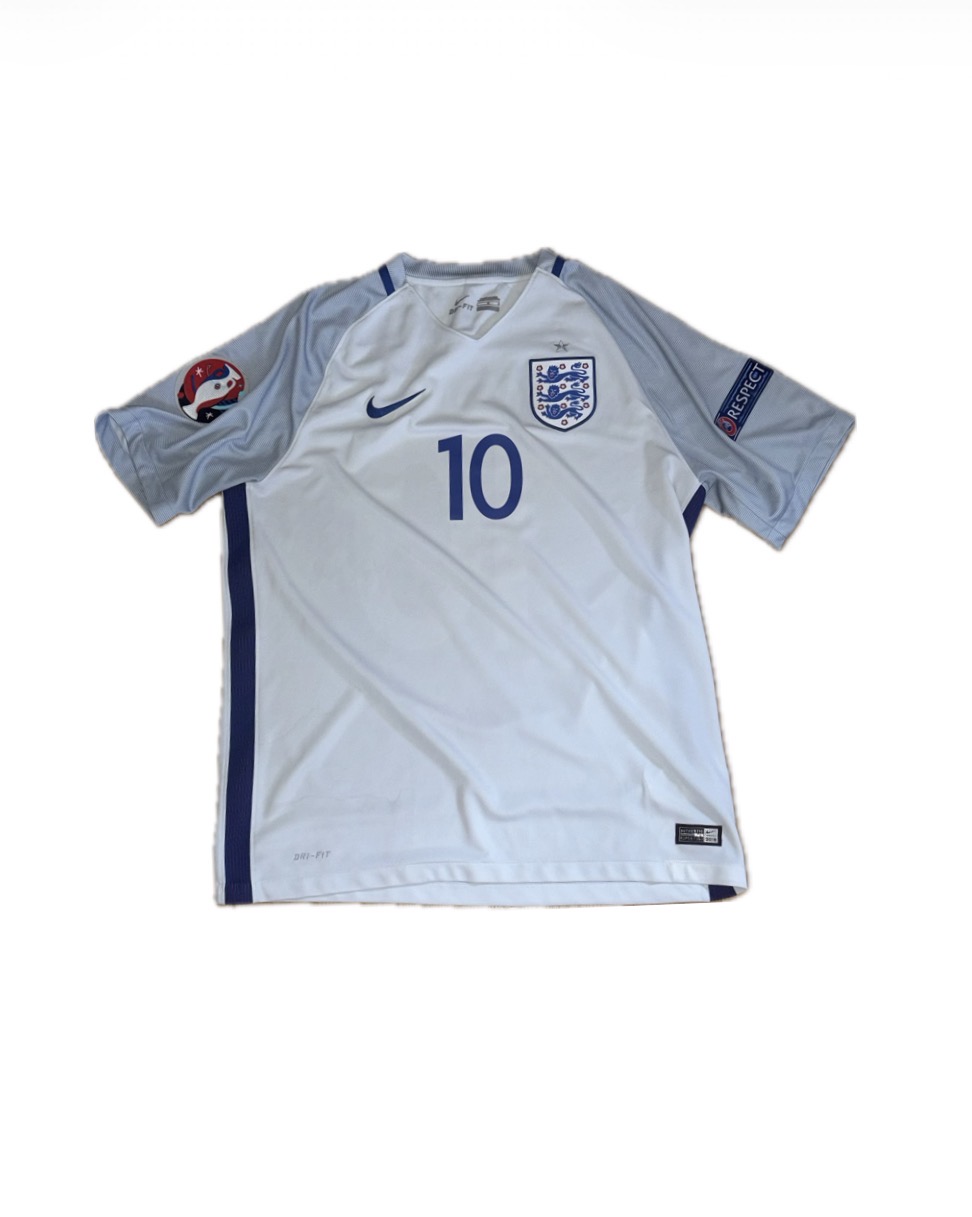 England 2016/17 Home Kit shirt, size L