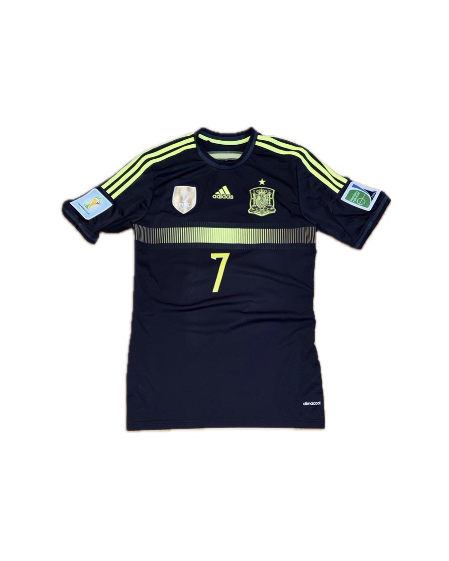 Spain 2014/15 World Cup shirt, size M